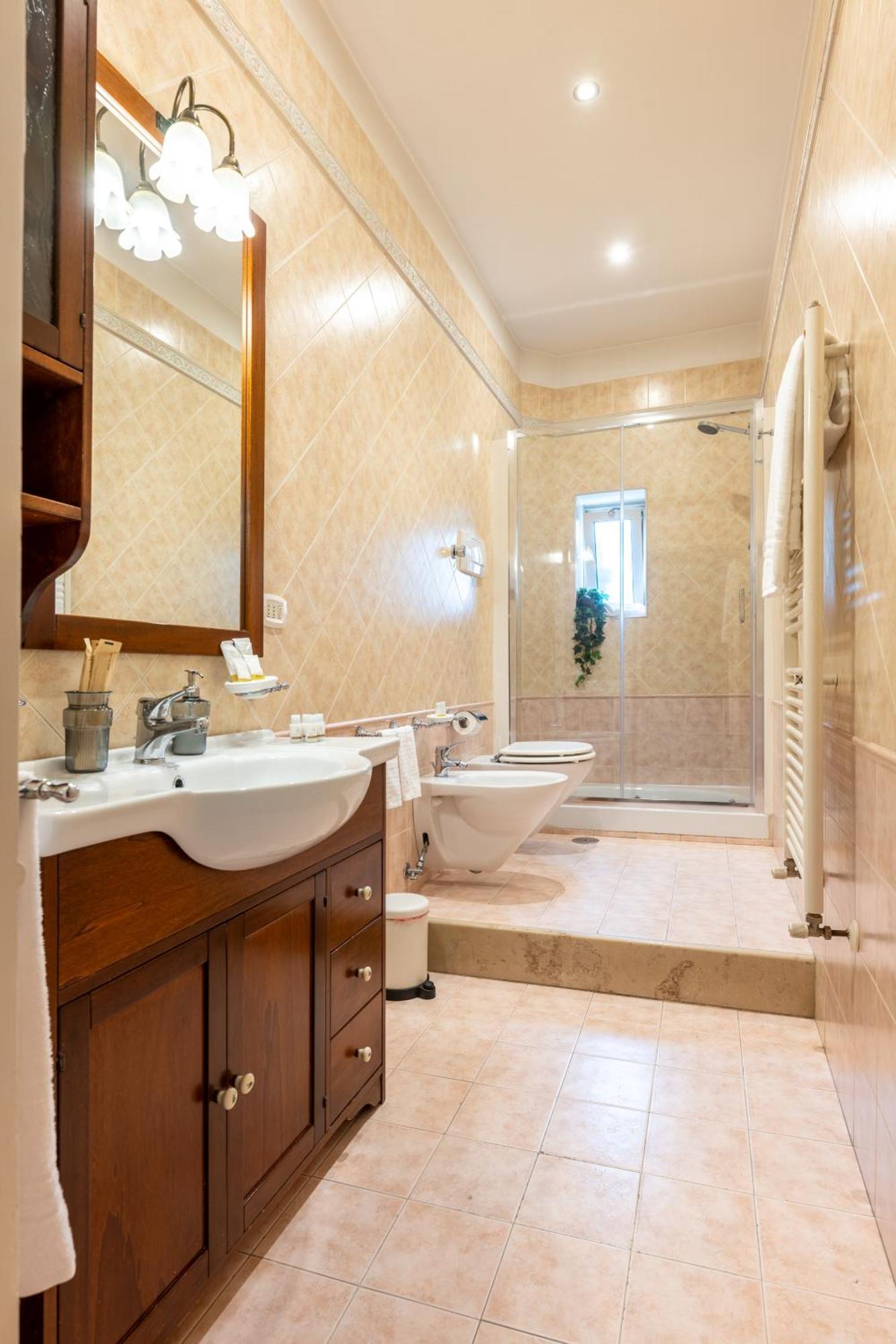 100Mq Maison Paradise - Central & Elegant Apt Барі Екстер'єр фото